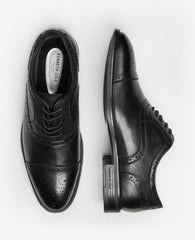 Kenneth Cole Future Pod Medallion Cap Toe Lace up