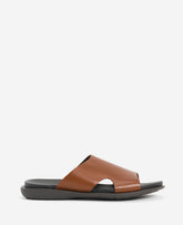Kenneth Cole Sand-Y Beach Cognac Leather Slide Sandal | Kenneth Cole