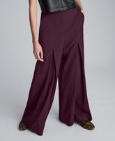 Kenneth Cole Luxe Twill Wide Leg Inverted Pleat Front Pant