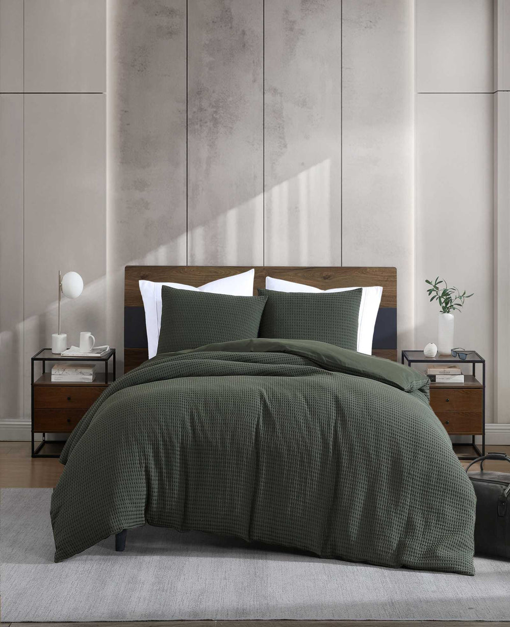 Kenneth Cole Shop Solid Waffle Comforter Set – Green | Kenneth Cole