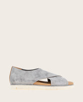 Kenneth Cole Shop Leslie X Band Sandals – Metallic Leather Comfort Fit | KC