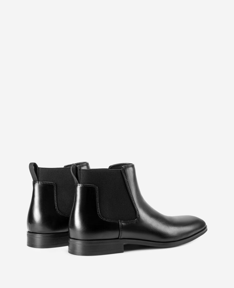 Kenneth Cole REACTION Hulard Chelsea Boot – Black Men | Kenneth Cole