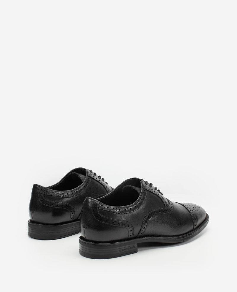 Kenneth Cole Future Pod Medallion Cap Toe Lace up