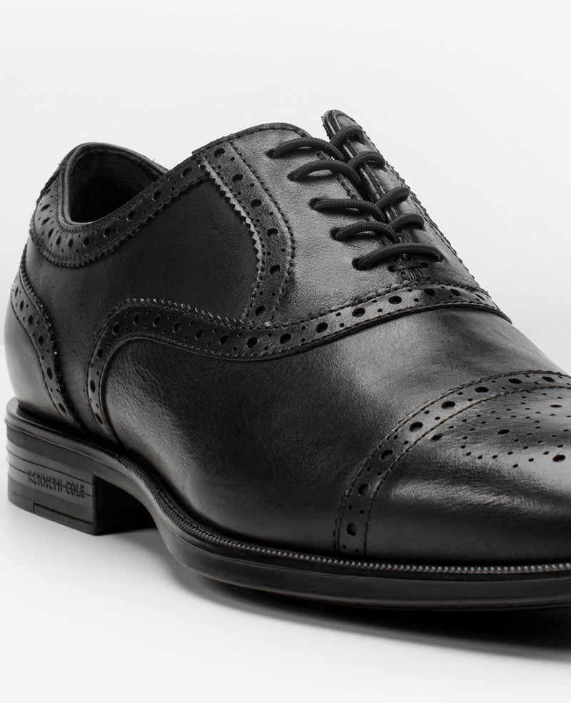 Kenneth Cole Future Pod Medallion Cap Toe Lace up