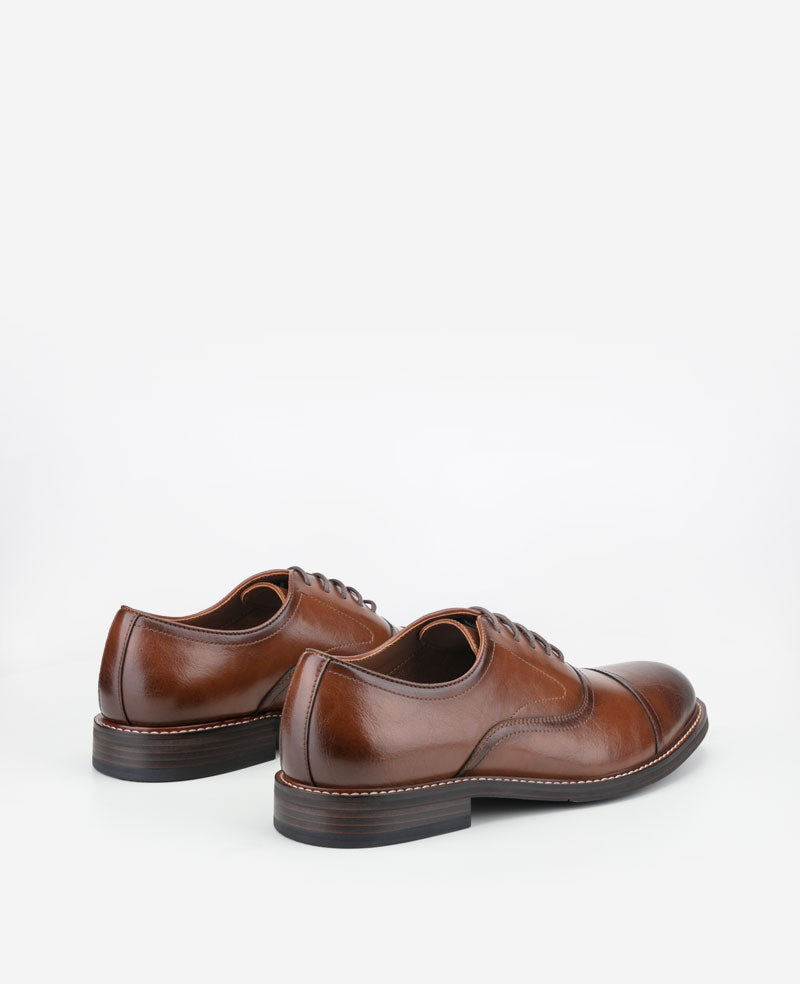 Kenneth Cole REACTION - Lawstin Cap Toe Oxford Shoes for Men, Tan | KC