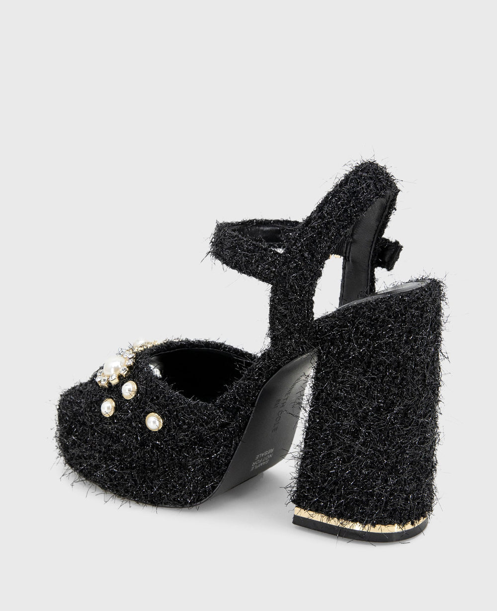 Kenneth Cole Dolly Charms Fabric Platform Sandal