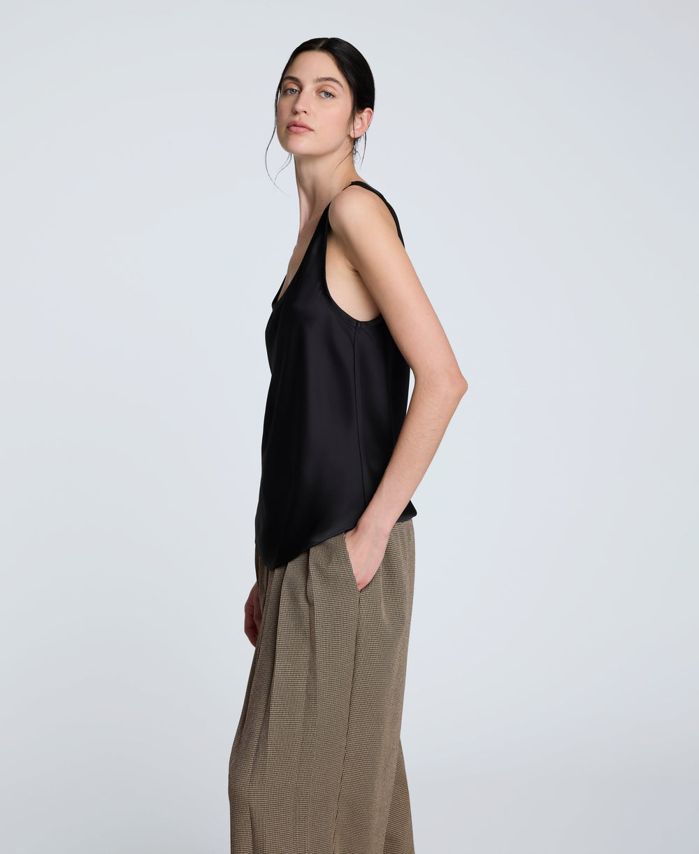 Kenneth Cole Satin Scoop Neck Tank
