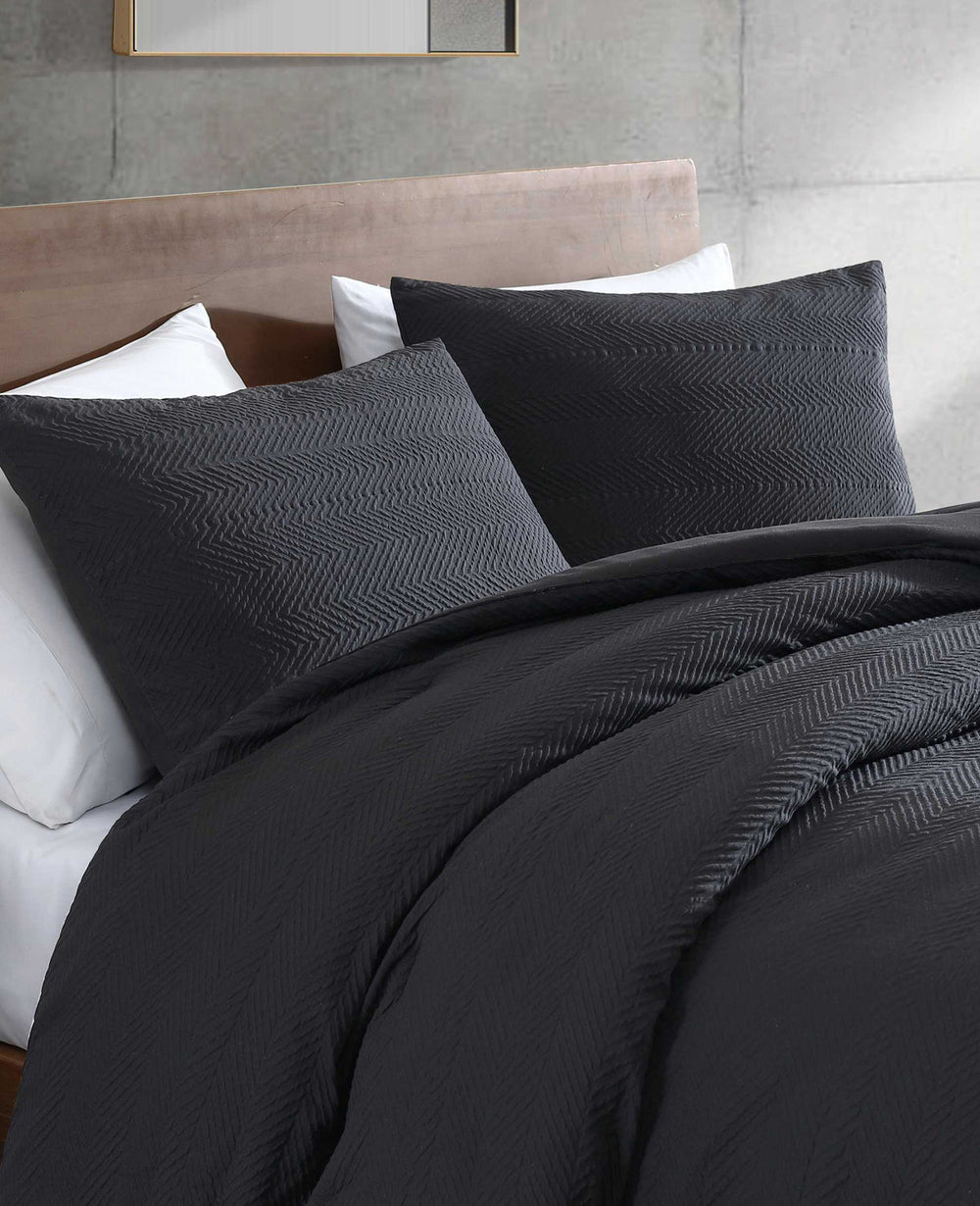 Kenneth Cole Shop Black Herringbone Comforter Set – Soft & Stylish | KC