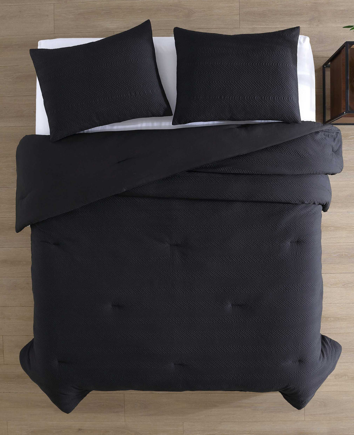 Kenneth Cole Shop Black Herringbone Comforter Set – Soft & Stylish | KC