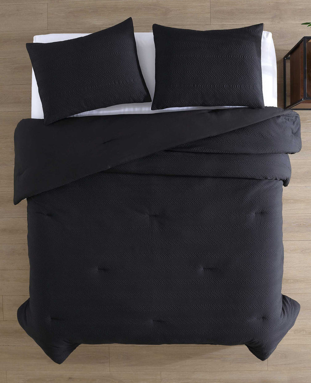 Kenneth Cole Shop Black Herringbone Comforter Set – Soft & Stylish | KC