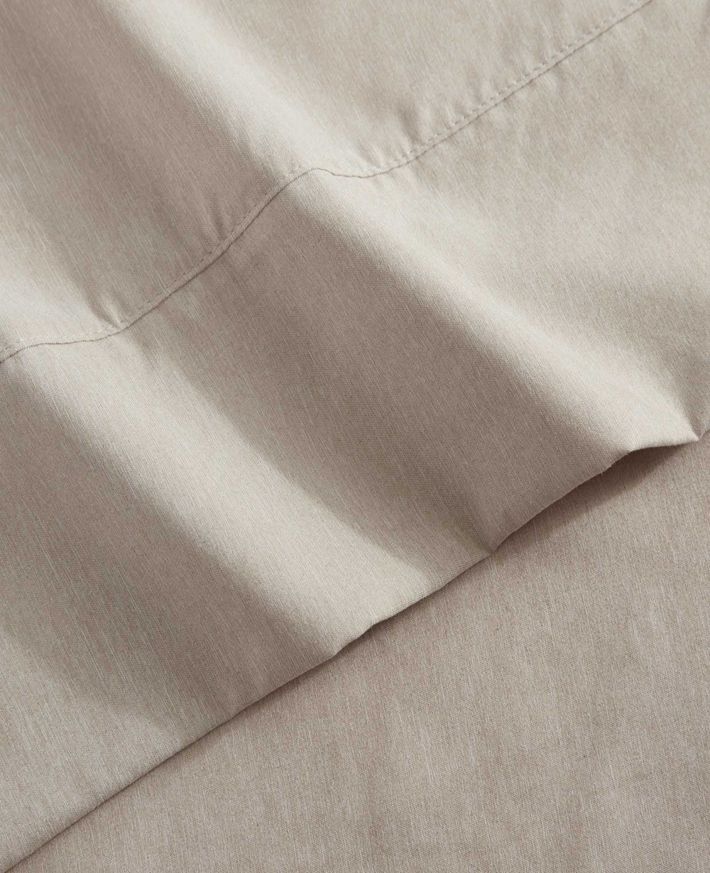Kenneth Cole Solid Cationic Sheet Set