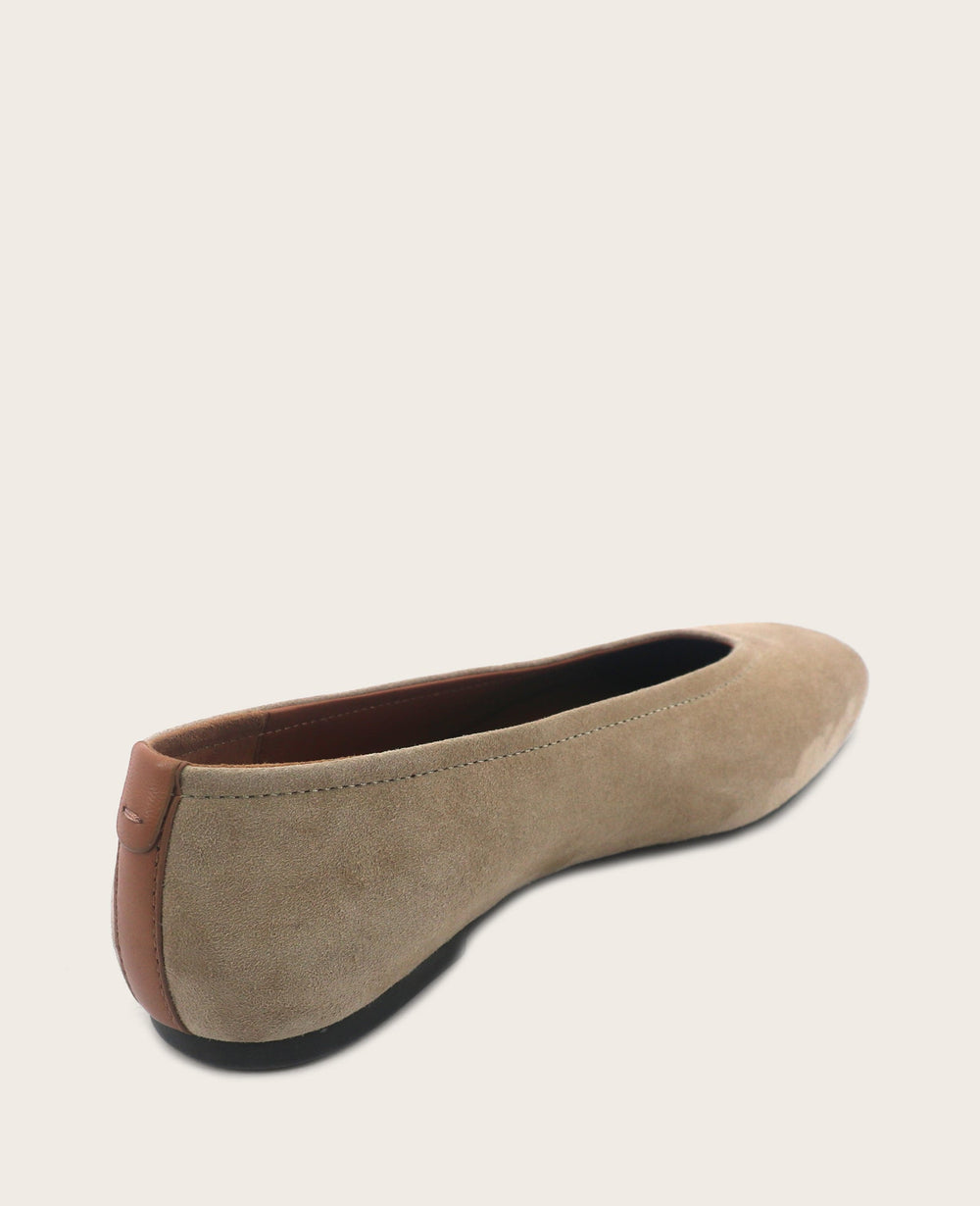 Kenneth Cole GENTLE SOULS - Willow Suede Ballet Flat
