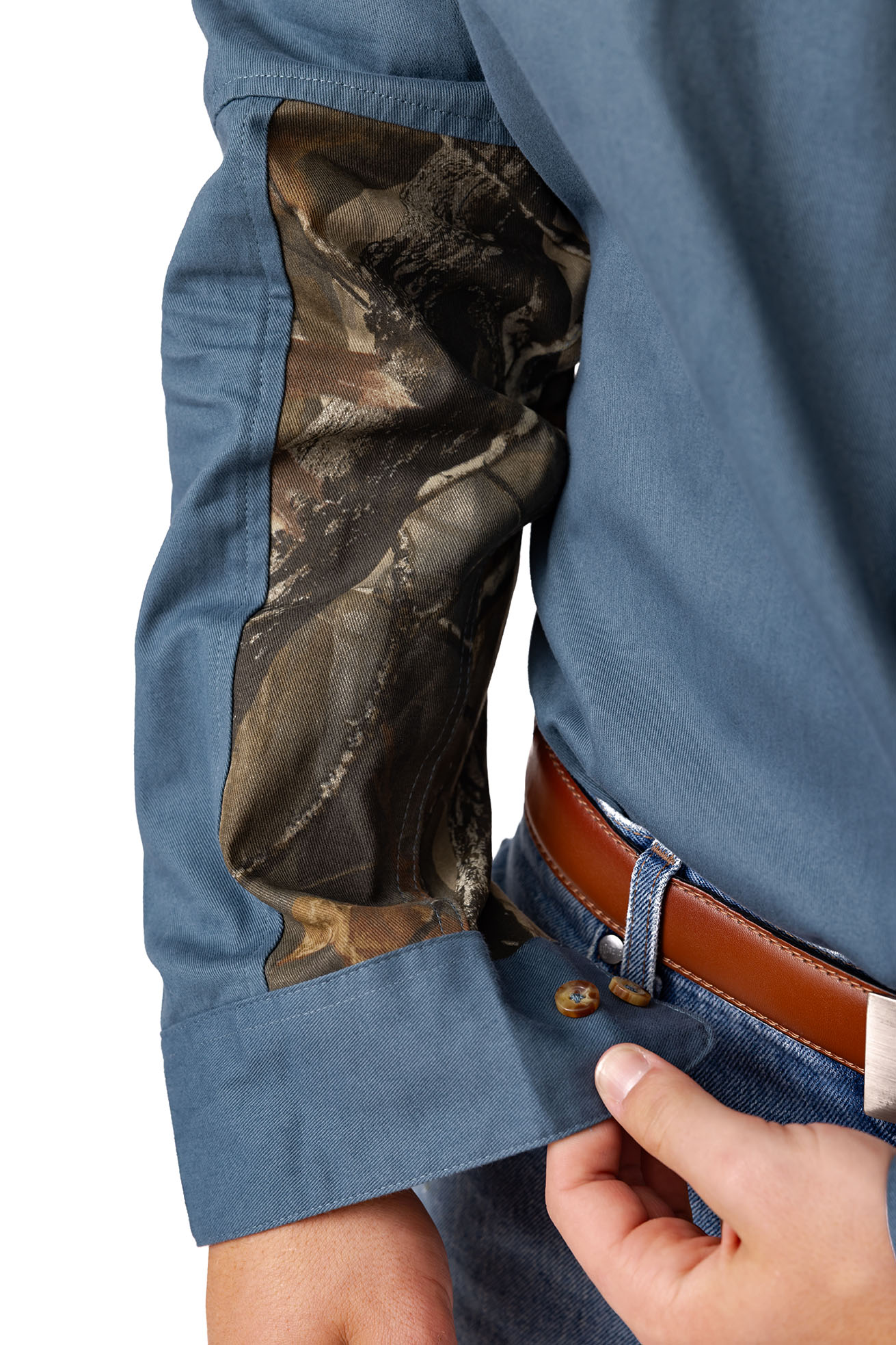 Realtree Icon Button Down Camo Shooting Shirt - Realtree Hardwoods