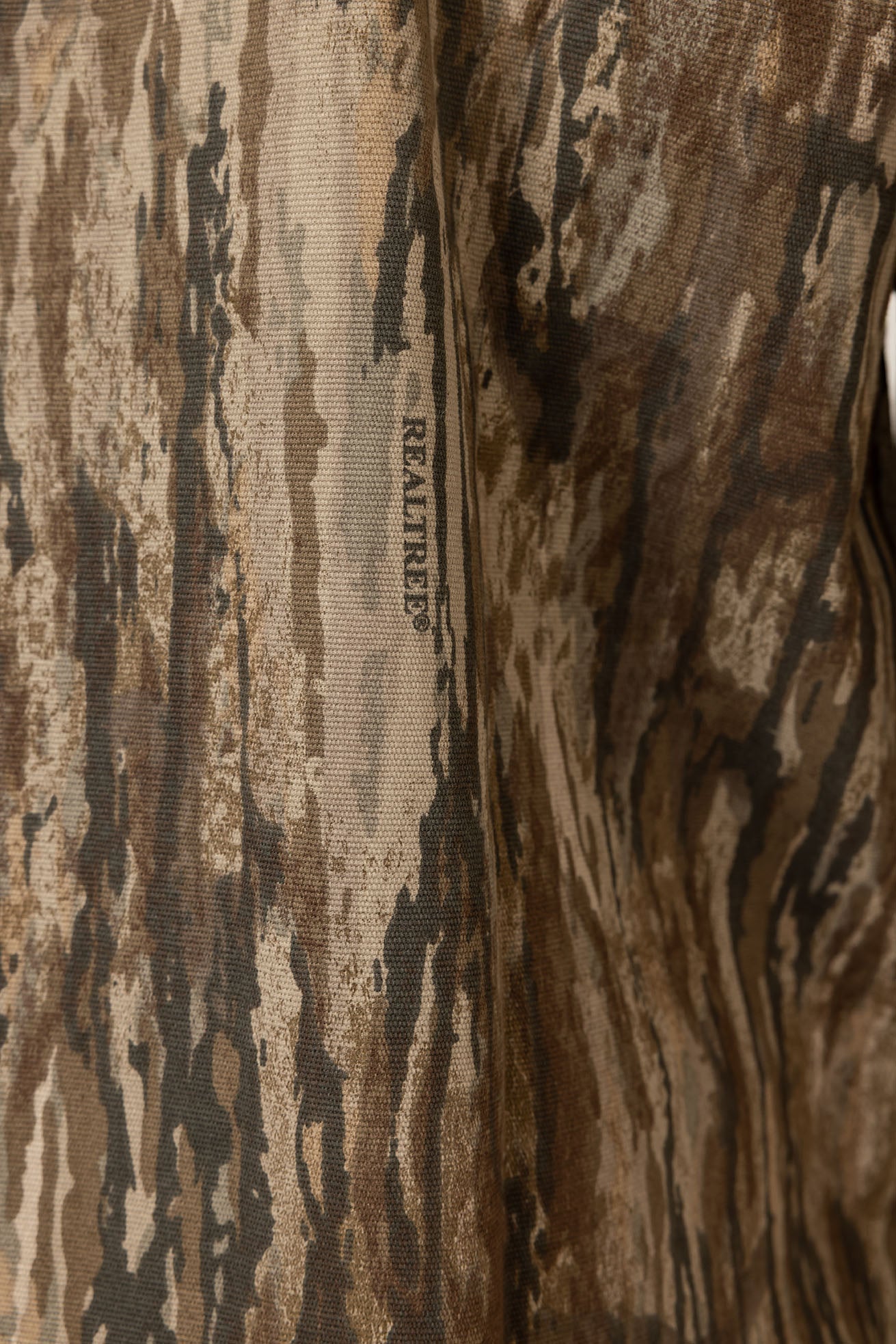Realtree Button Down Long Sleeve Hunting Camp Shirt