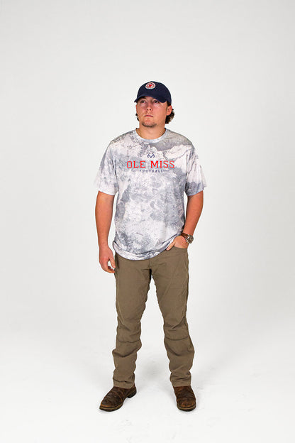 Realtree Ole Miss Rebels Unisex Short Sleeve Shirt - Realtree XTREME Colors
