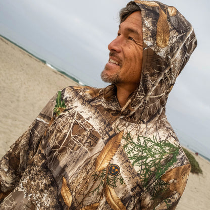 Realtree Catch Surf Hooded Long Sleeve Camo Rash Guard - Realtree EDGE