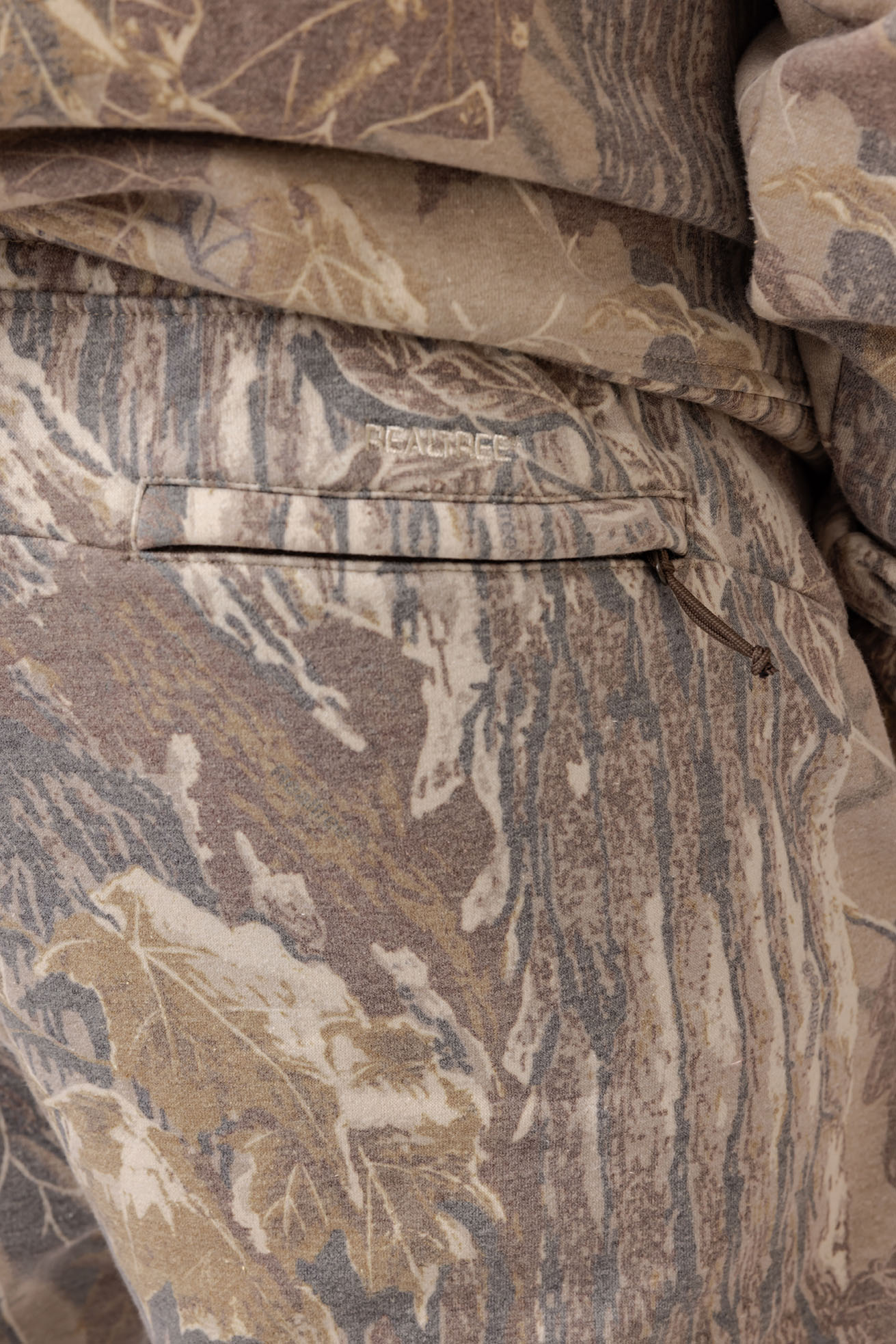 Realtree Unisex Faded Poly Cotton Camo Sweatpants - Realtree Xtra Grey