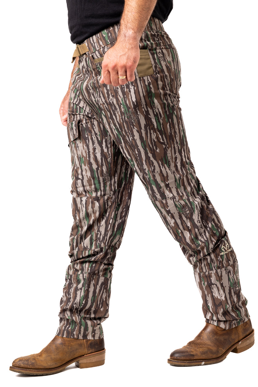 Realtree Stalker 5-Pocket Hunting Pants (Slim Cut) - Realtree Original