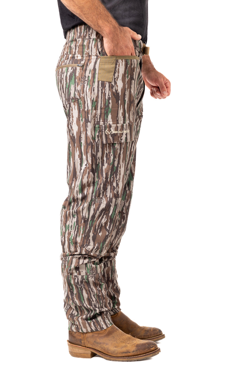 Realtree Stalker 5-Pocket Hunting Pants (Slim Cut) - Realtree Original