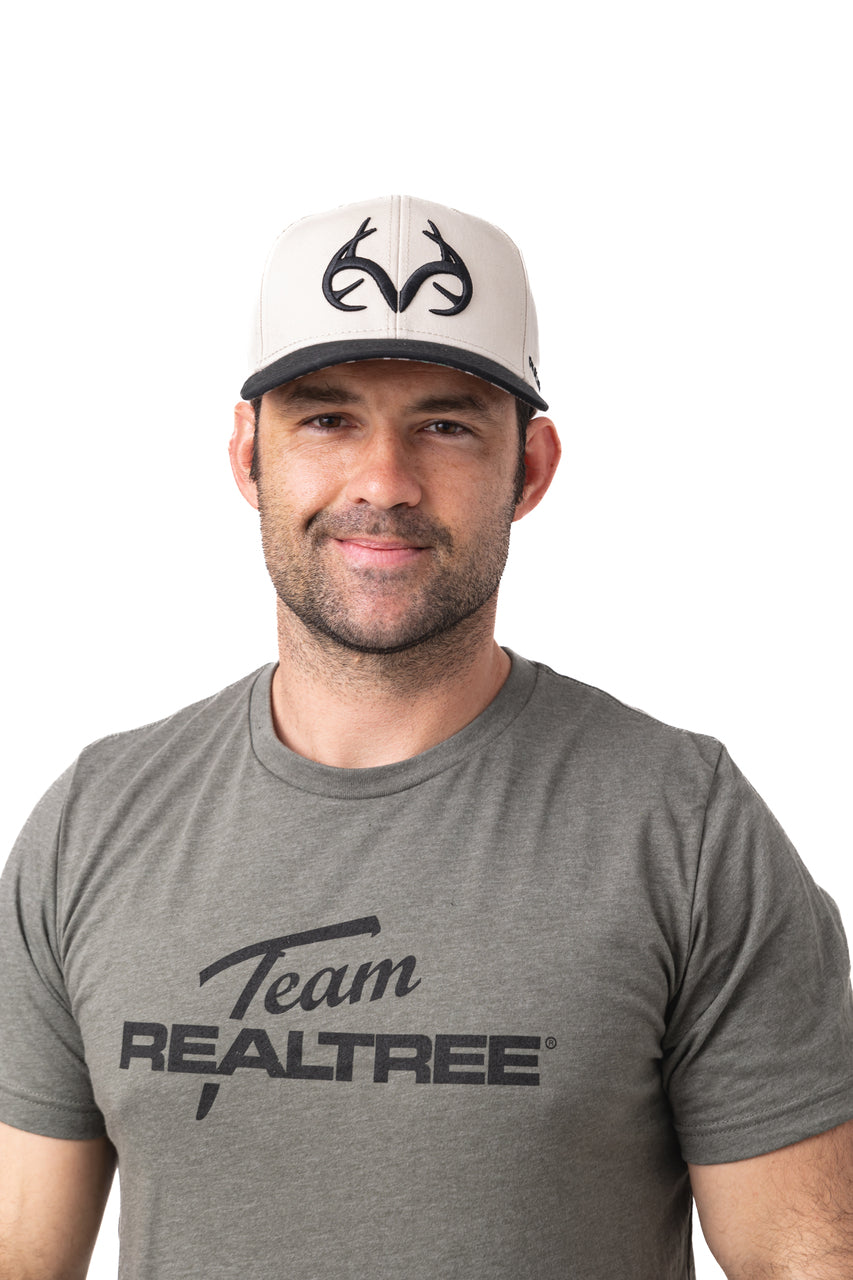 Realtree Center Stage Unisex Cream Realtree Antler Logo Hat - Realtree