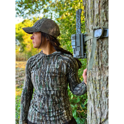 Realtree DSG Outerwear WoLong Sleeve Hooded Hunting Shirt - Realtree Original