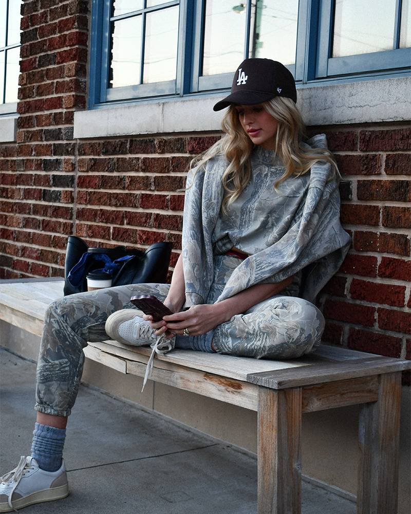Realtree Banded WoLow Key Camo Sweats - Realtree Xtra Grey