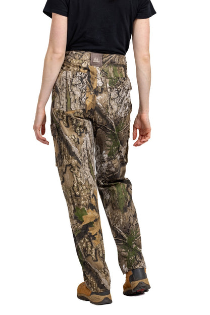 Realtree WoCargo 6 Pocket Hunting Pants - Realtree APX