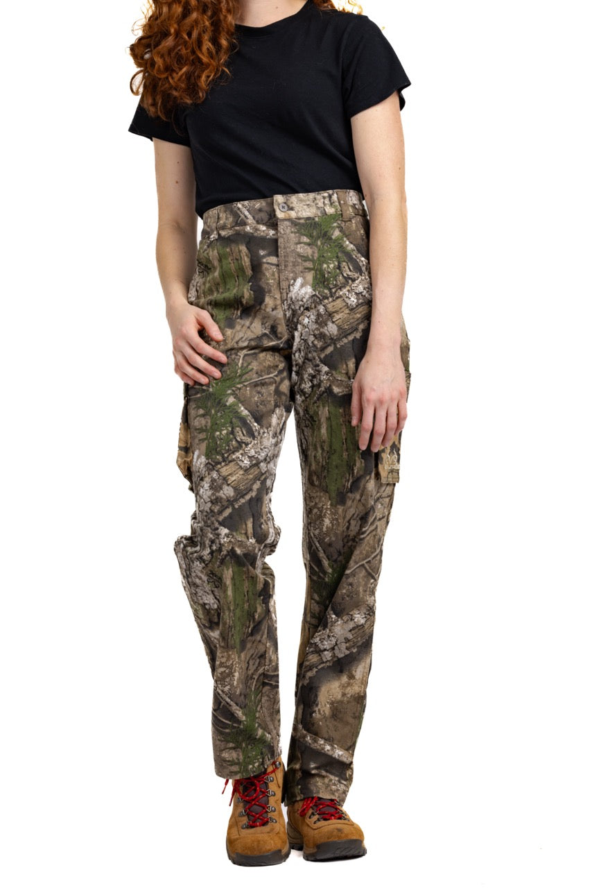 Realtree WoCargo 6 Pocket Hunting Pants - Realtree APX