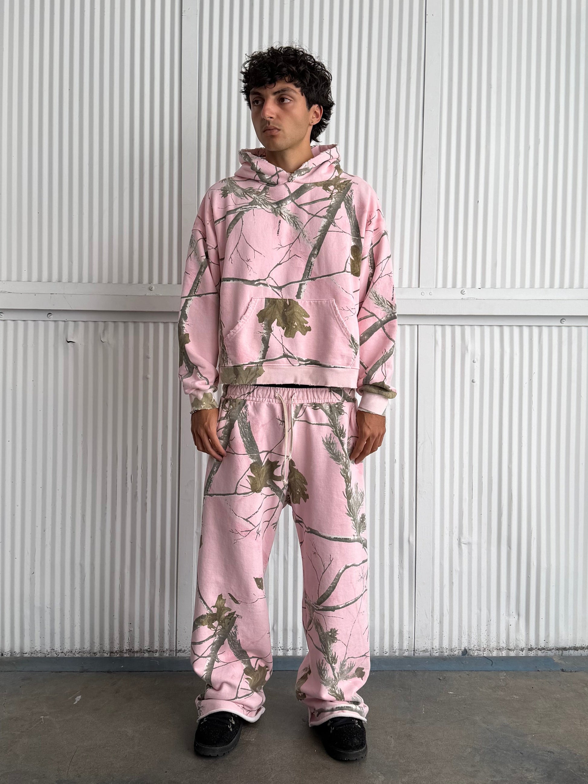 Realtree Aged Ivy Unisex Pink Camo Sweats - Realtree APX