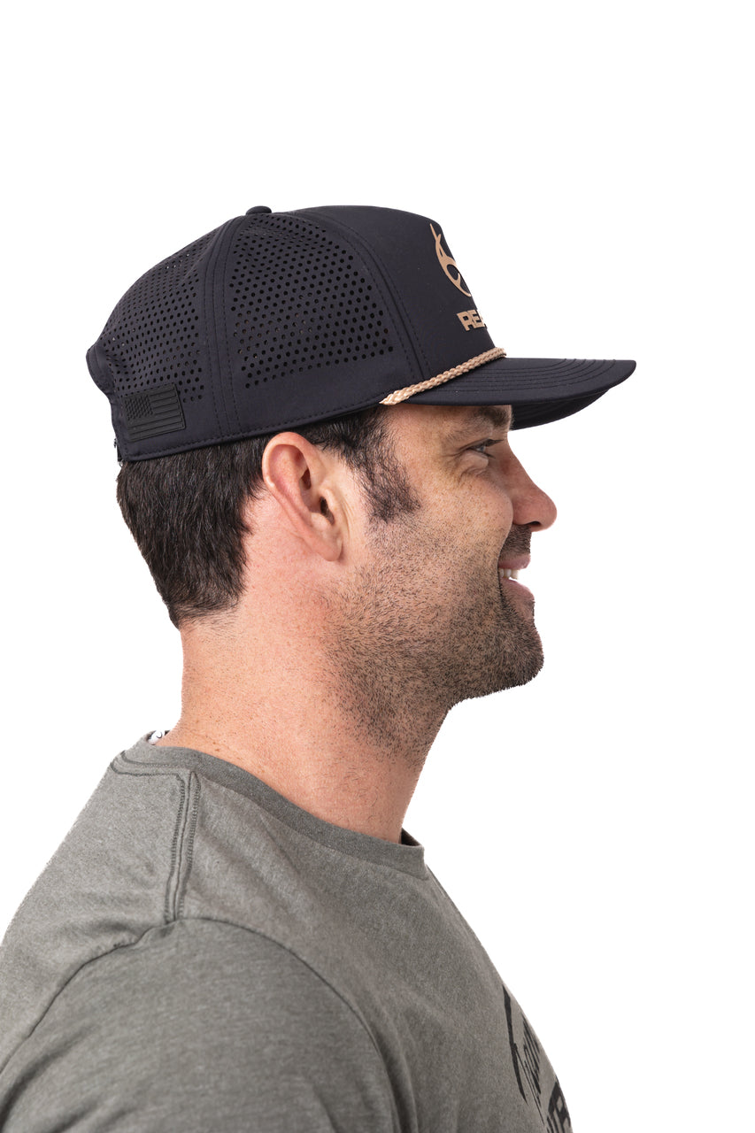 Realtree Center Stage Unisex Black Realtree Antler Logo Rope Hat - Realtree