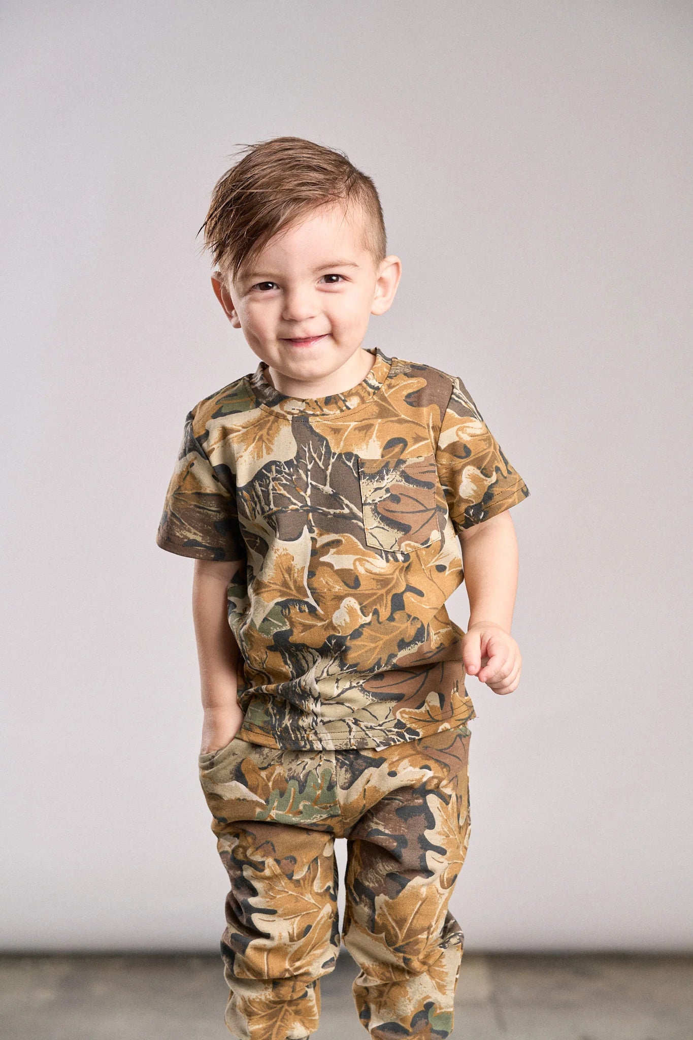 Realtree Little Bipsy Kid's Camo Short Sleeve Crewneck T-Shirt - Realtree Advantage Classic