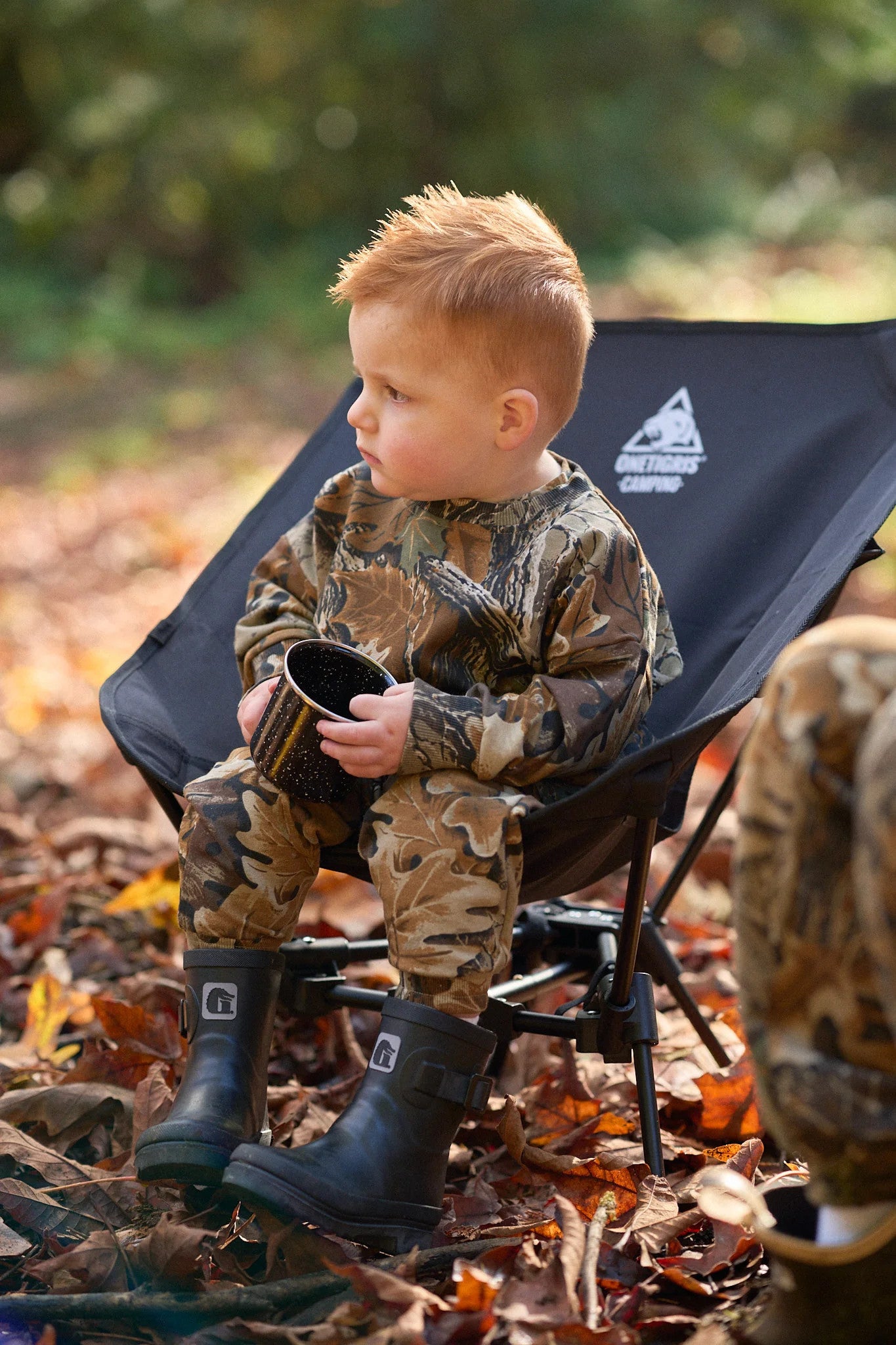 Realtree Little Bipsy Kid's Camo Long Sleeve Crewneck - Realtree Advantage Classic
