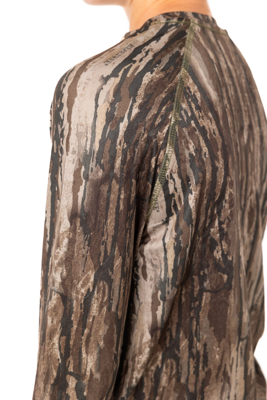 Realtree Realtree Fishing Kid's Long Sleeve Crewneck Camo Shirt
