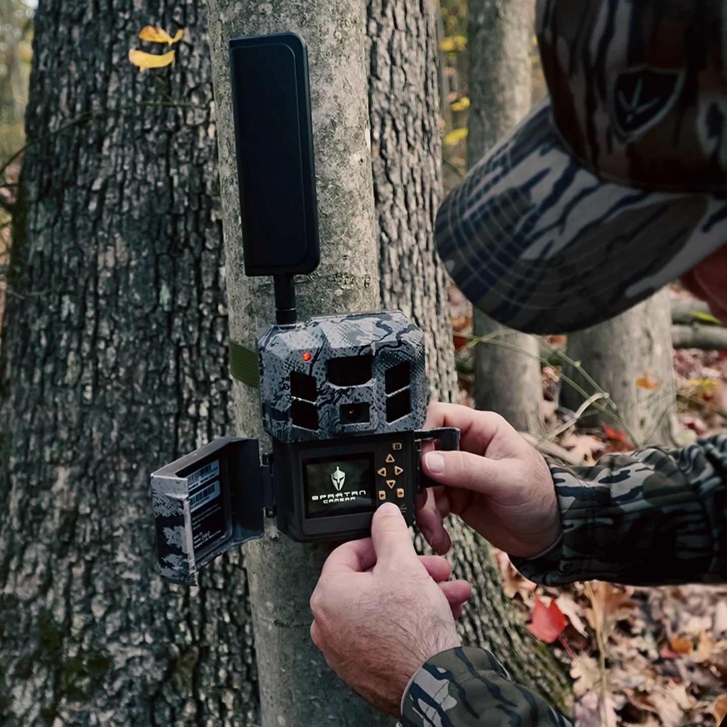 Realtree Spartan GoLive 3 4G/LTE Camo Trail Camera - Realtree APX
