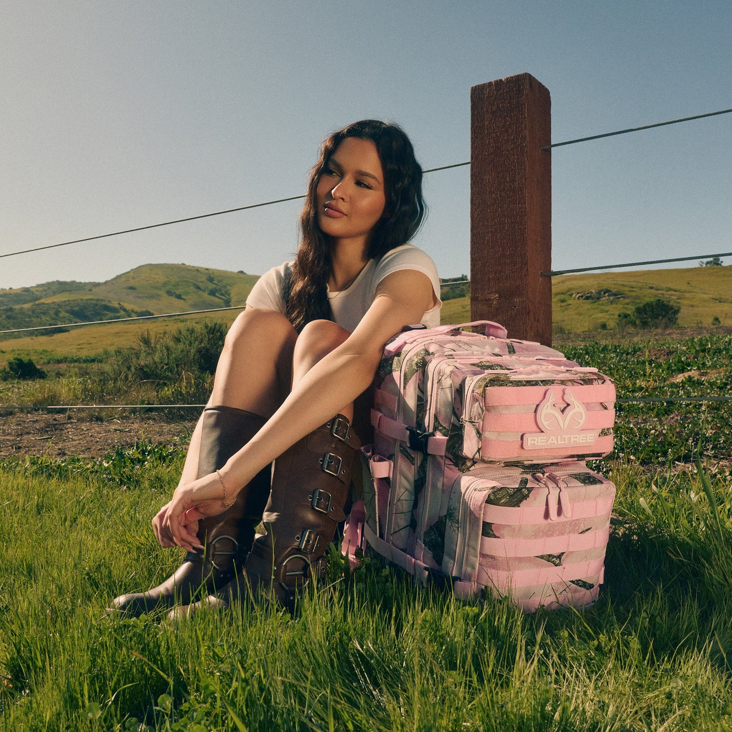 Realtree WOLFpak 35L Flushing Pink Camo Backpack - Realtree APX Colors