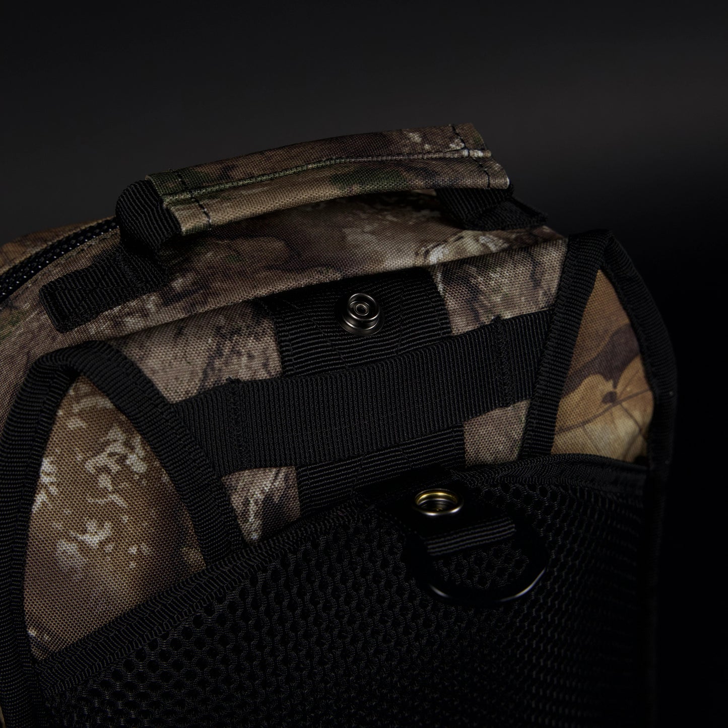 Realtree WOLFpak 9L Camo Tactical Sling Bag - Realtree APX