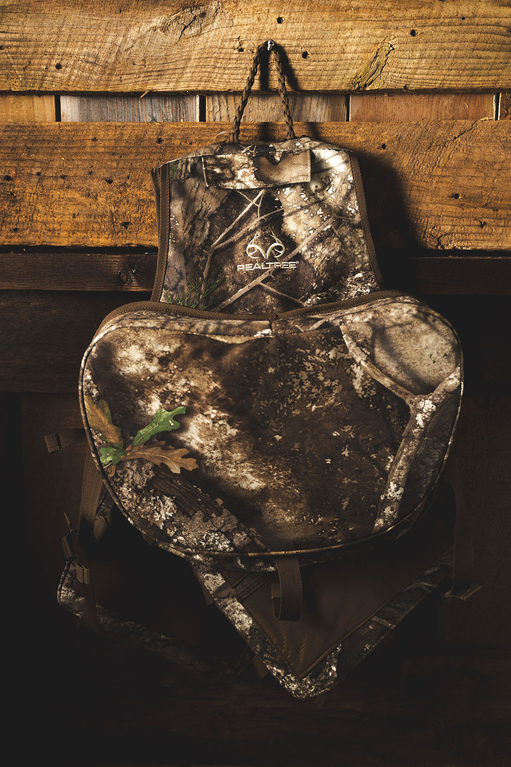 Realtree Spring Thunder Turkey Vest - Realtree APX