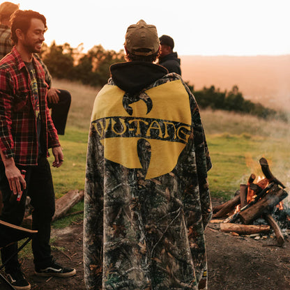 Realtree Slowtide x Wu-Tang Clan Plush Fleece Camo Throw Blanket - Realtree EDGE