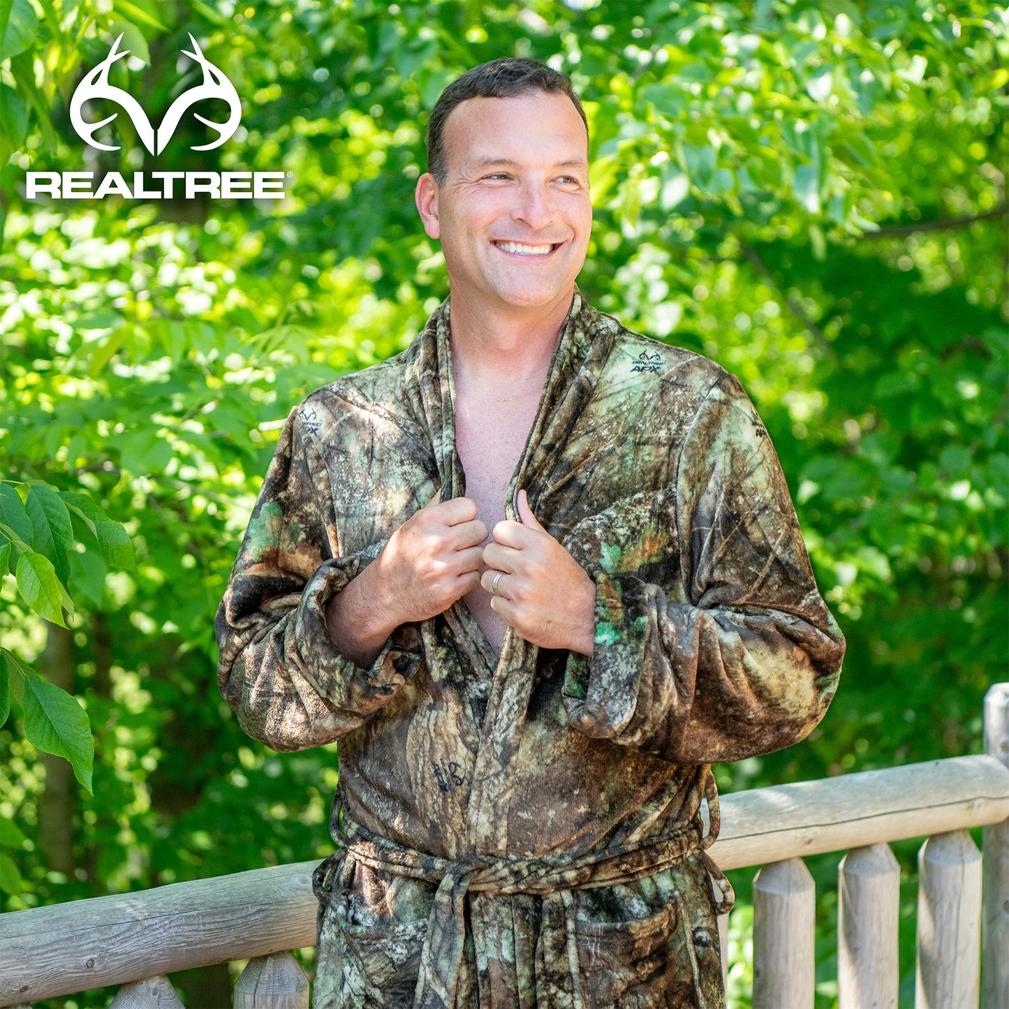 Realtree Northwest Men’s Silk Touch Camo Robe - Realtree APX
