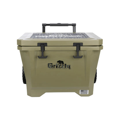 Realtree Grizzly Coolers 40 Qt Scout Rolling Cooler - Realtree Camo